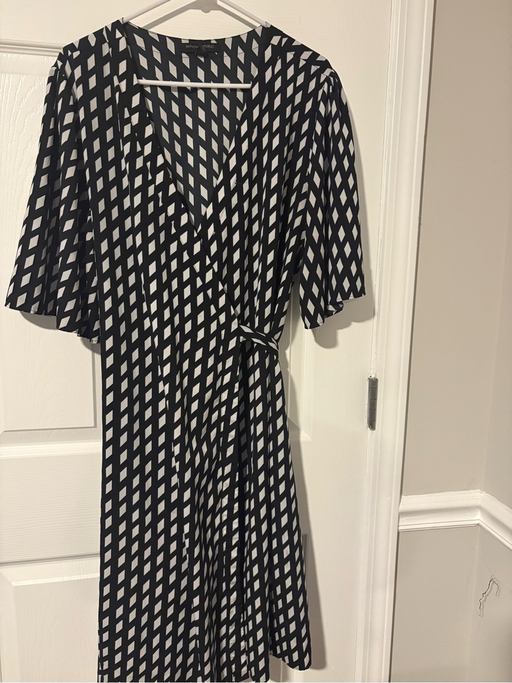 Banana Republic Black & White Geometric Wrap Midi Dress